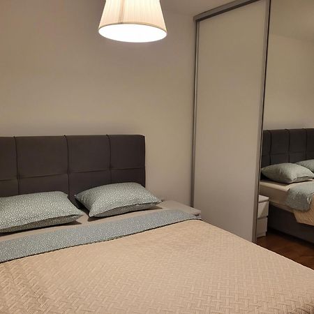 Novoureden Stan Apartment Velika Gorica Luaran gambar