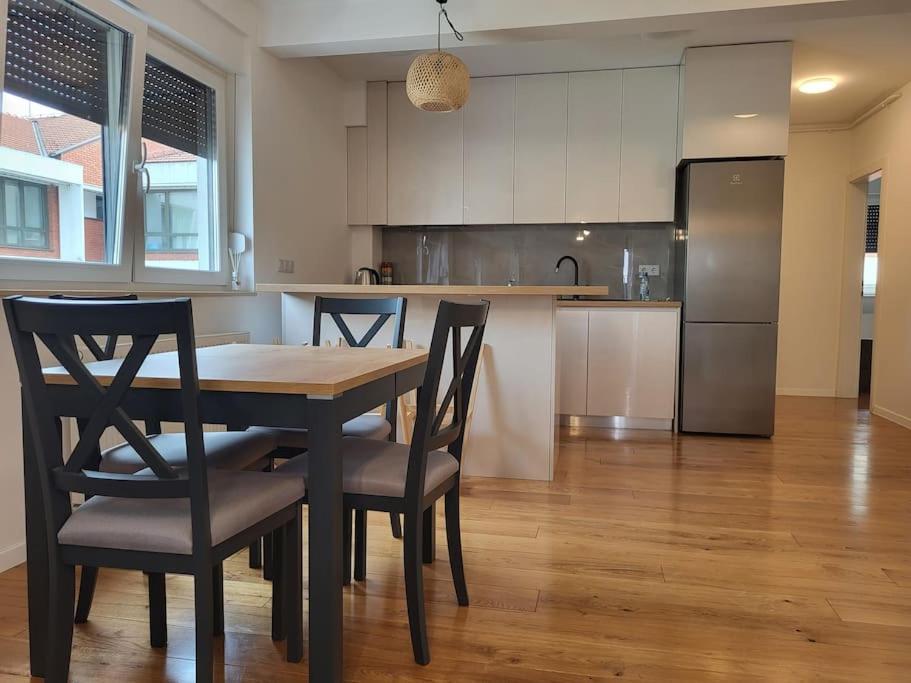 Novoureden Stan Apartment Velika Gorica Luaran gambar