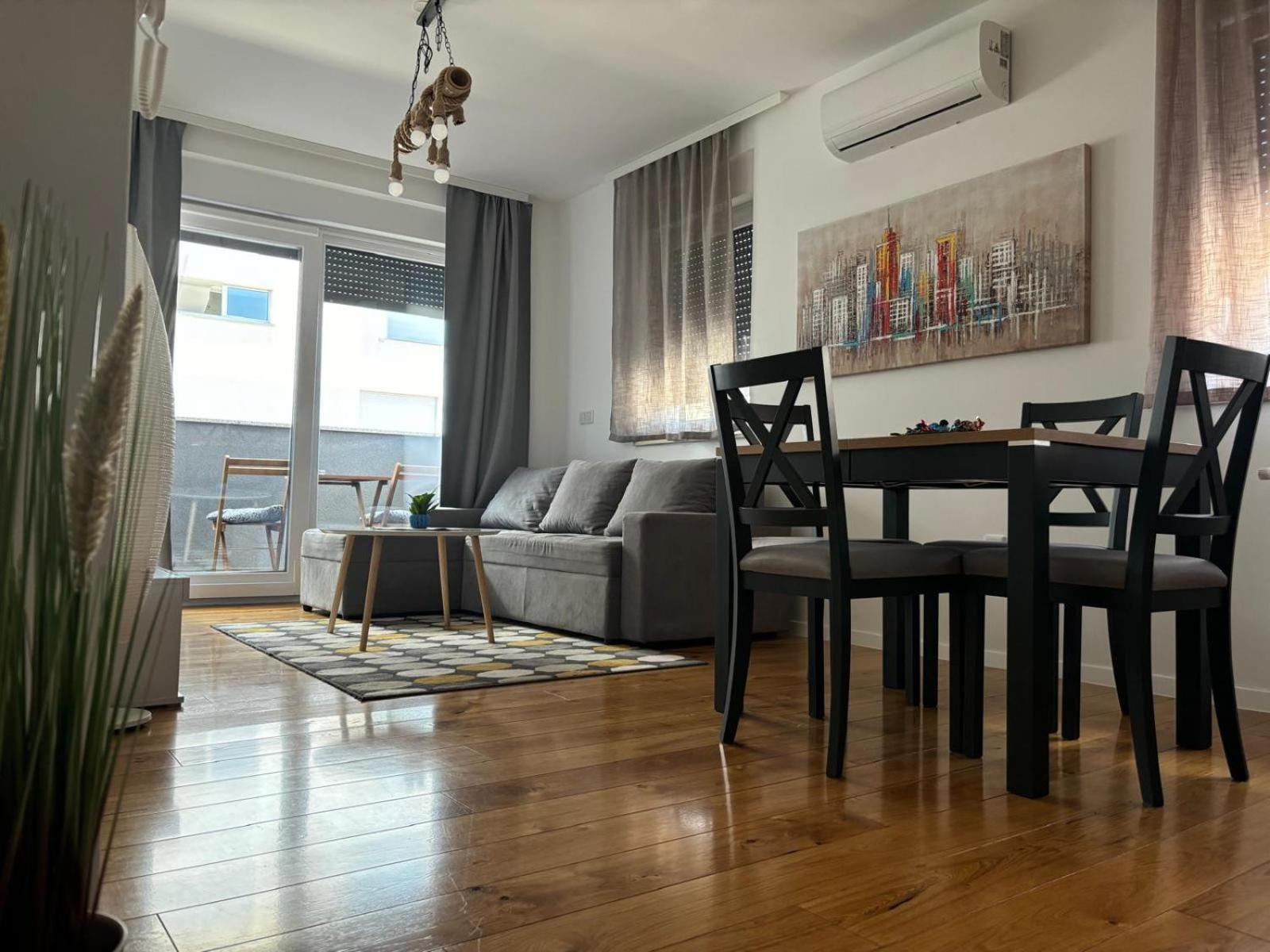 Novoureden Stan Apartment Velika Gorica Luaran gambar